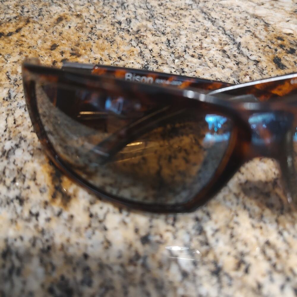 Bison R804-002 Tortoise Shell Wraparound Sunglasses - Picture 11 of 12